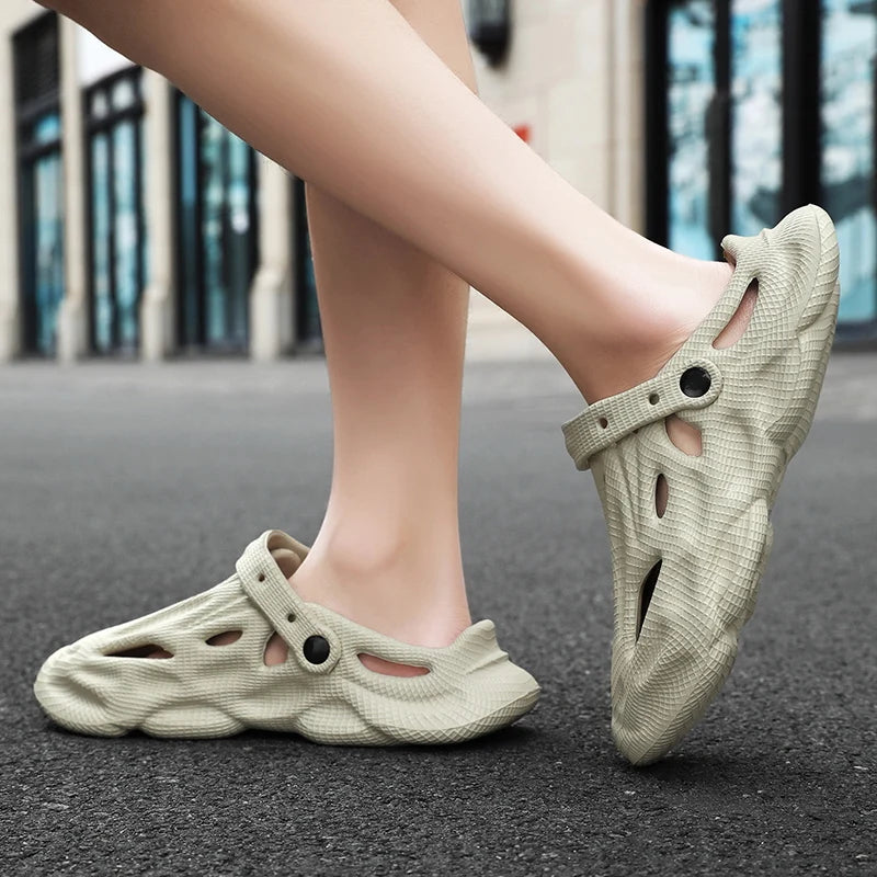 Summer Men Slippers Comfortable Platform Outdoor Sandals 2025 Beach Slippers Flip Flops Male Indoor Home Slides Bathroom Shoes