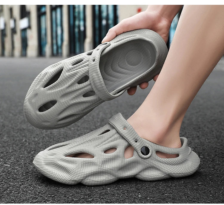 Summer Men Slippers Comfortable Platform Outdoor Sandals 2025 Beach Slippers Flip Flops Male Indoor Home Slides Bathroom Shoes