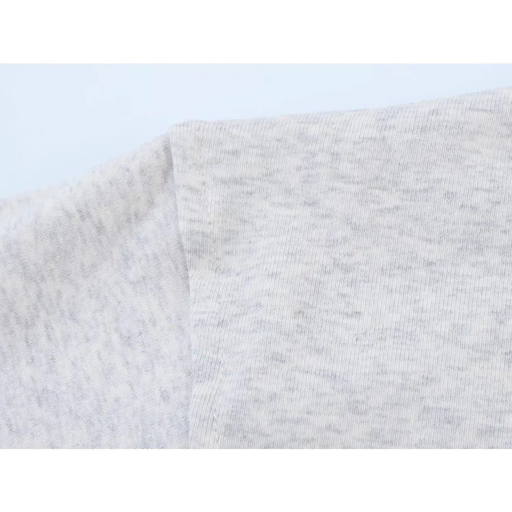 Aesthetic Oversized Text Print T-shirts for Women Casual O-Neck Tees with Contrasting Text Fashion Comfy Short Sleeves T-shirts