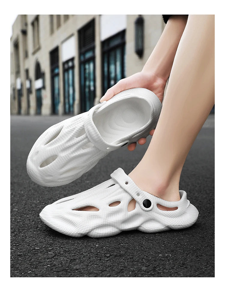 Summer Men Slippers Comfortable Platform Outdoor Sandals 2025 Beach Slippers Flip Flops Male Indoor Home Slides Bathroom Shoes