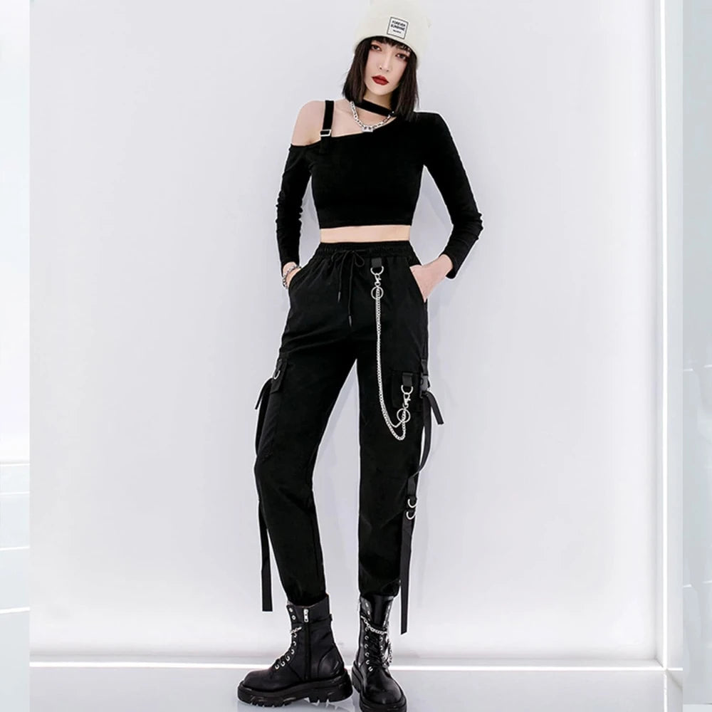 Black Cargo Pants for Women Techwear Female Goth Joggers with Chain Casual Trousers Hip Hop Sweaatpants Loose Street Rock Style
