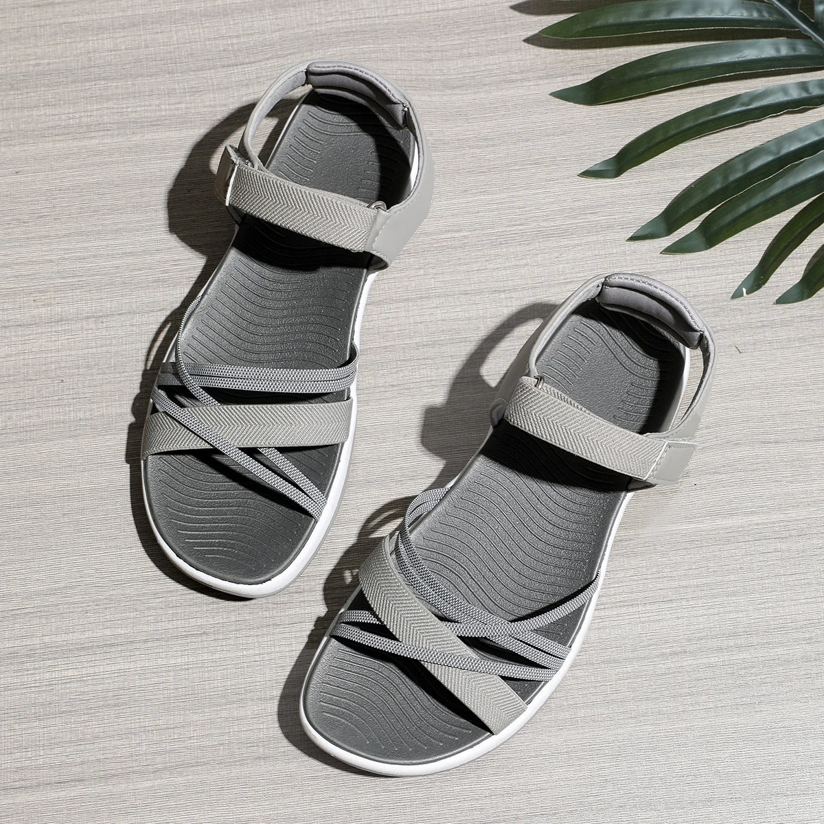 Women's Summer Sandals 2026 New Style, Flat, Non-Slip,Casual, Soft Sole,Large Size,Middle-Aged and Elderly Mom Shoes,Beach Shoes