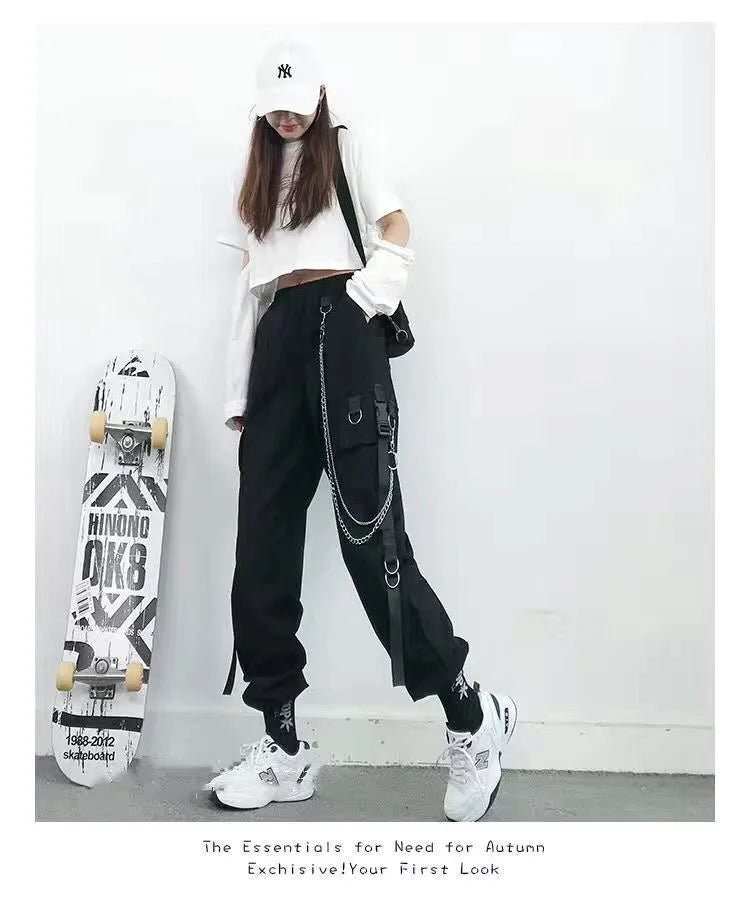 Black Cargo Pants for Women Techwear Female Goth Joggers with Chain Casual Trousers Hip Hop Sweaatpants Loose Street Rock Style